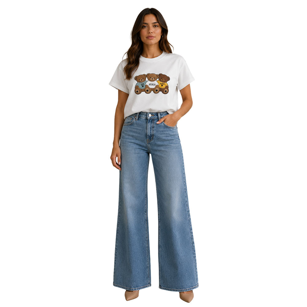 t-shirt-vicolo-teddy-cotone-bianco-modella-look-intero.jpg