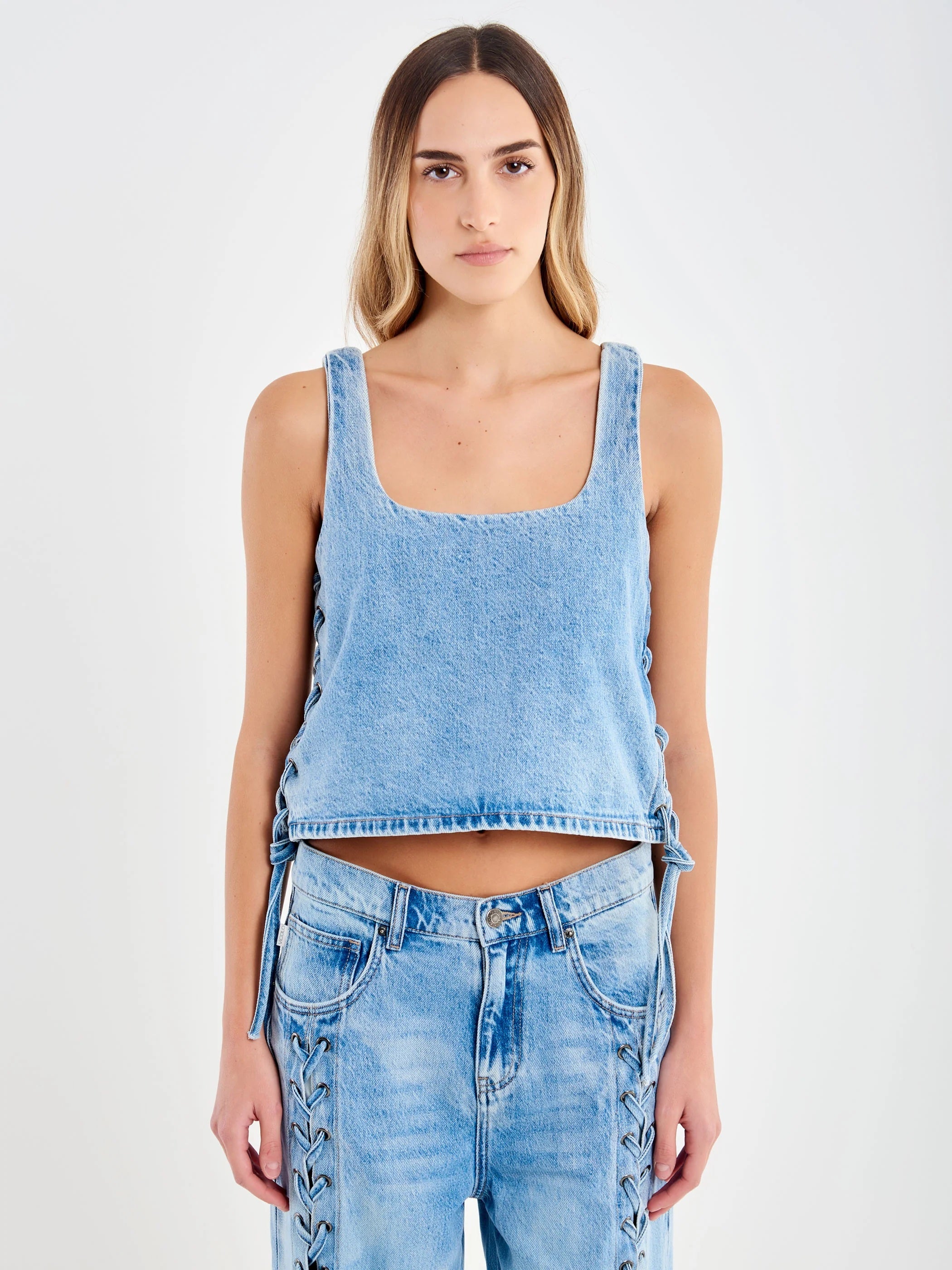 Vicolo women's top featuring a stylish design with a relaxed fit and elegant detailing in a vibrant color.