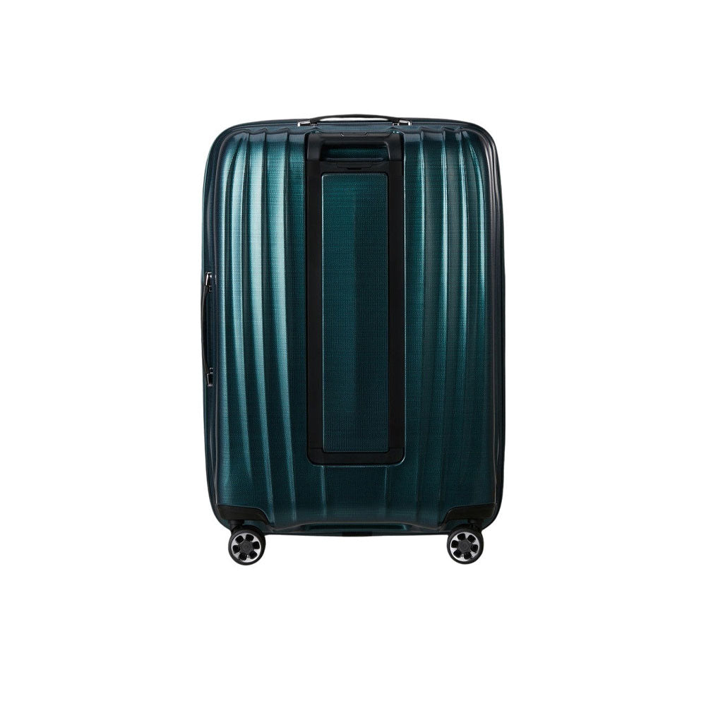 Large Samsonite Nexis Exp trolley with four wheels, black hard-shell case, ergonomic handle, suitable for unisex travel.