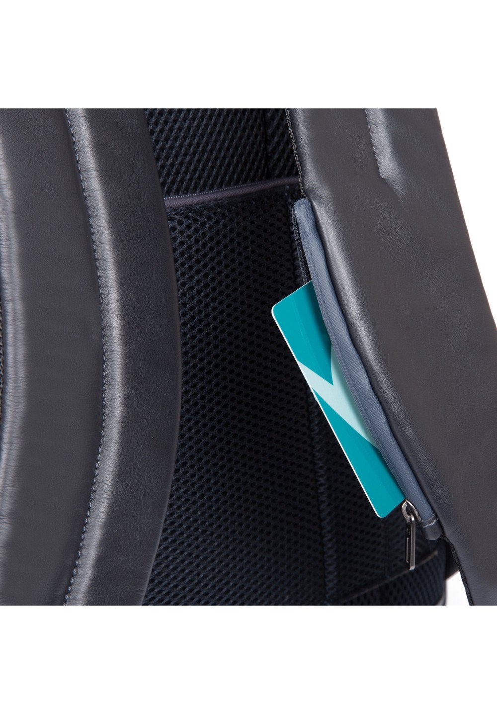 Zaino 15.6`` Urban Piquadro - MYLILLY