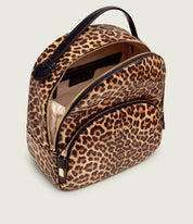 Liu Jo Manhattan women's backpack with stylish leather design, featuring adjustable straps and multiple compartments.