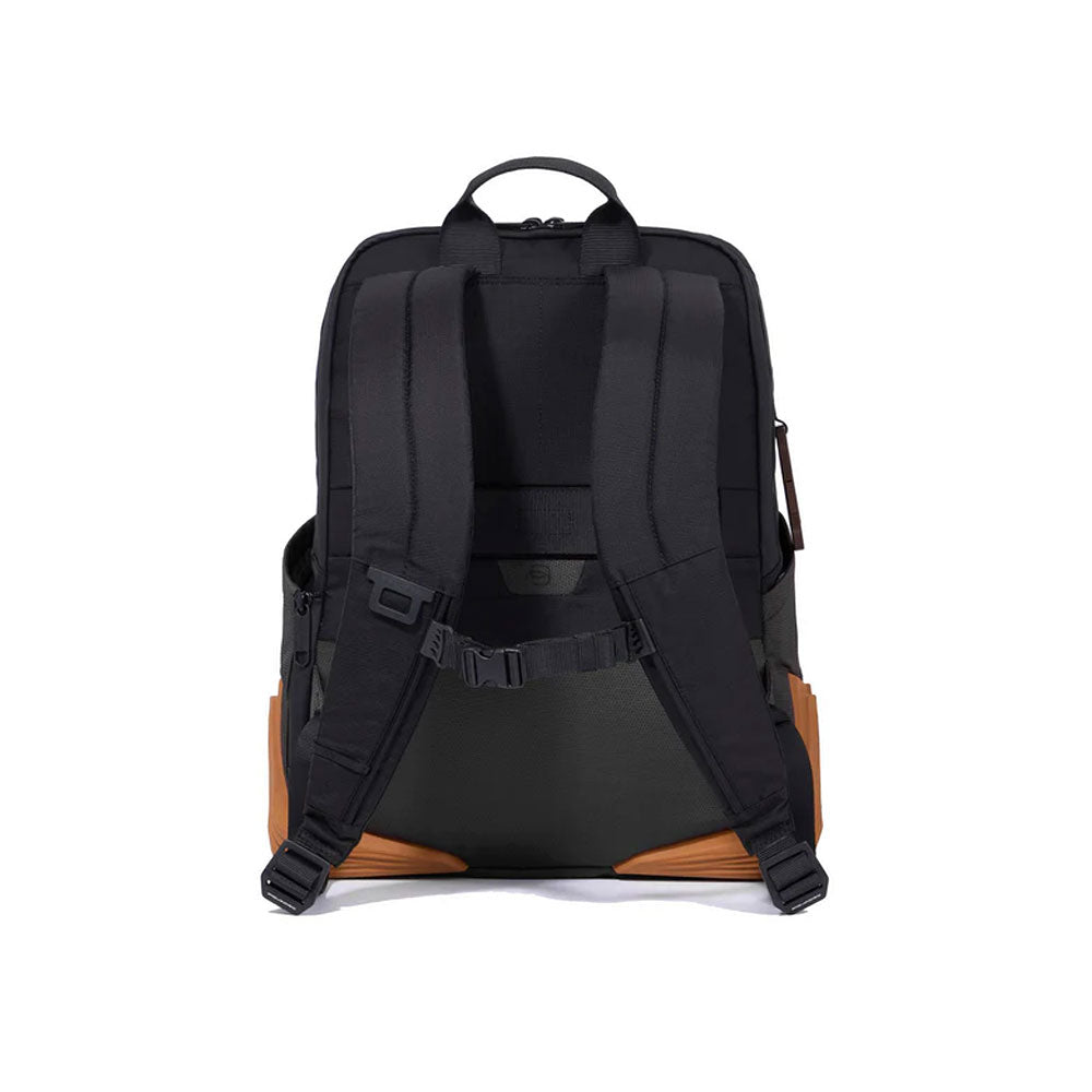 Zaino porta computer e iPad® Corner 2.0 in tessuto riciclato Piquadro - MYLILLY